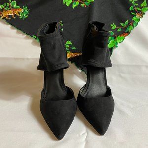 Like New Super Sexy, H&M Black Stilettos, Size 7.5